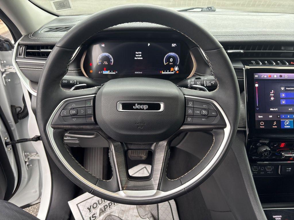 used 2023 Jeep Grand Cherokee car, priced at $28,800