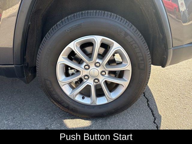 used 2021 Jeep Grand Cherokee car, priced at $29,541