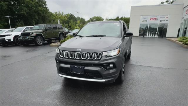 new 2024 Jeep Compass car, priced at $35,142