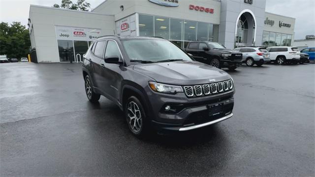 new 2024 Jeep Compass car, priced at $35,142