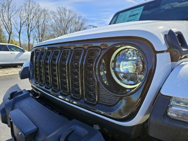 new 2024 Jeep Gladiator car, priced at $49,033