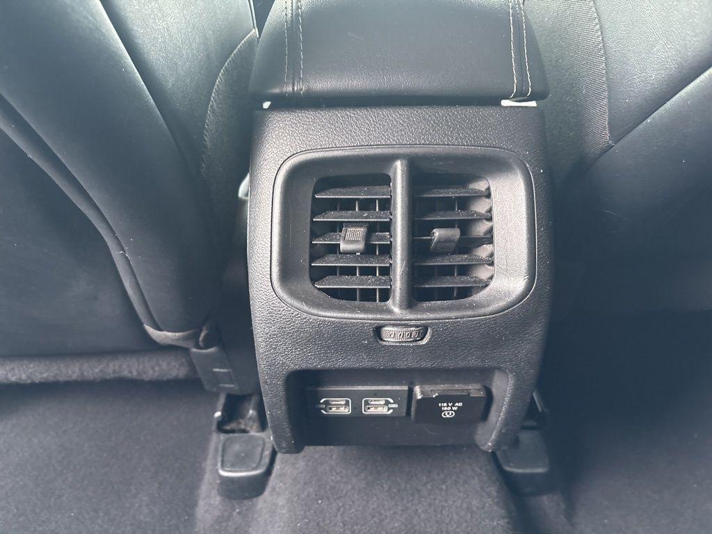 used 2023 Jeep Cherokee car, priced at $22,700