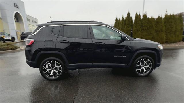 new 2025 Jeep Compass car, priced at $32,435