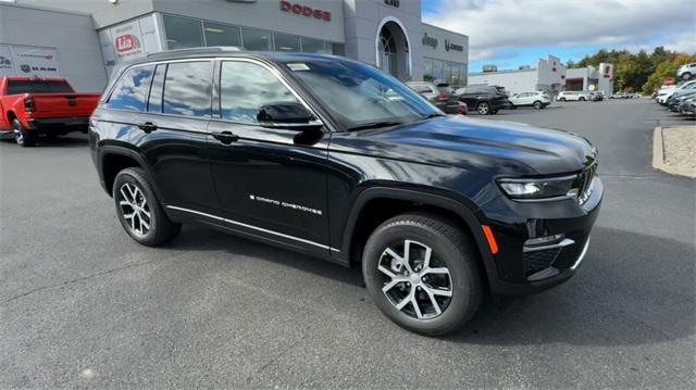 new 2025 Jeep Grand Cherokee car, priced at $50,153