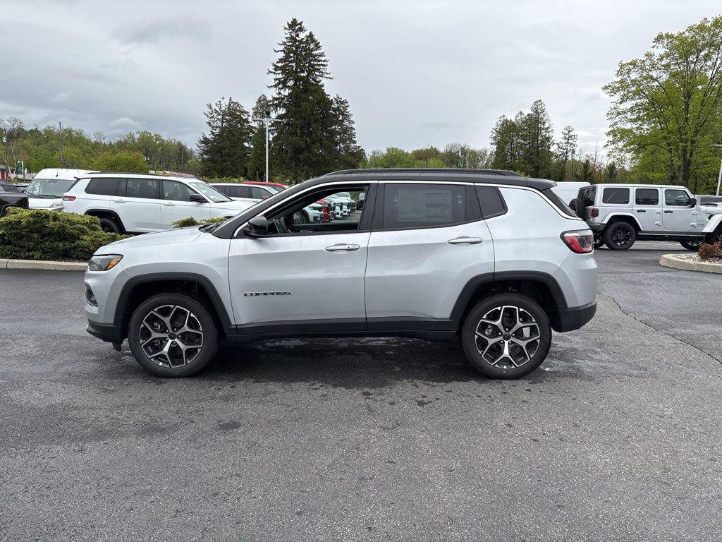 new 2025 Jeep Compass car, priced at $35,086
