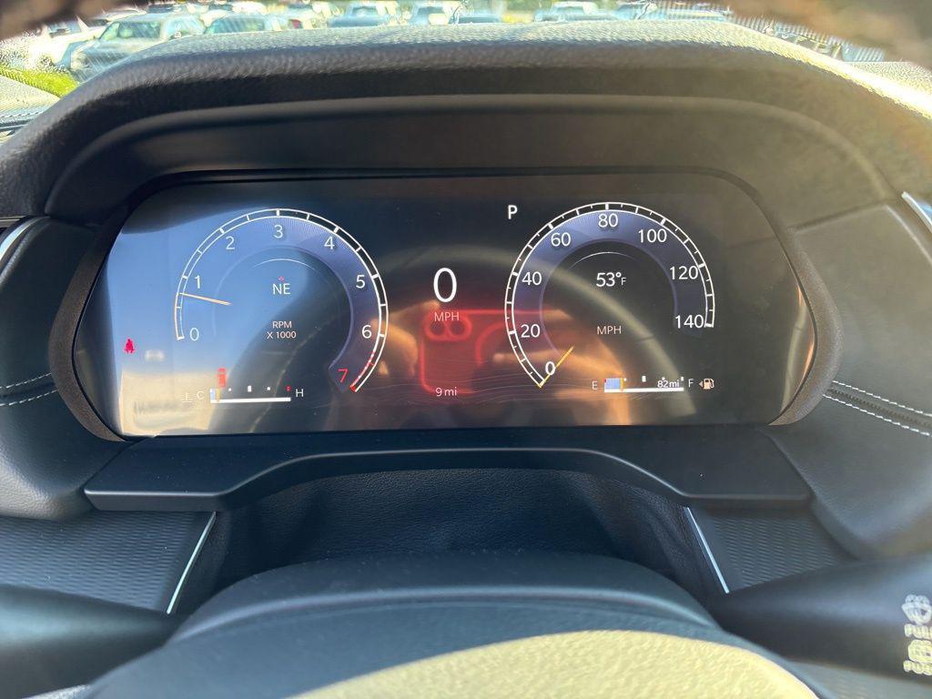 new 2025 Jeep Grand Cherokee car, priced at $40,153