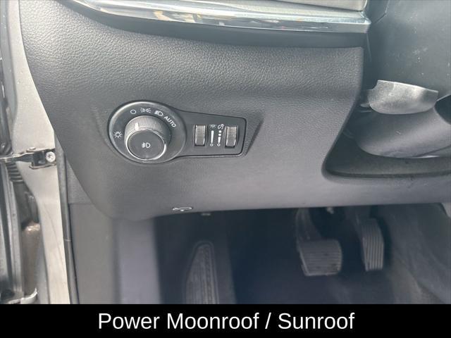 used 2022 Jeep Compass car, priced at $24,428
