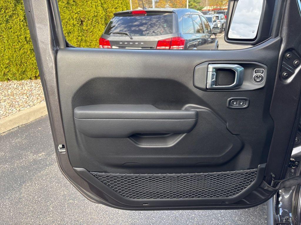 new 2026 Jeep Wrangler car, priced at $55,227