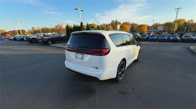 new 2025 Chrysler Pacifica car, priced at $53,540