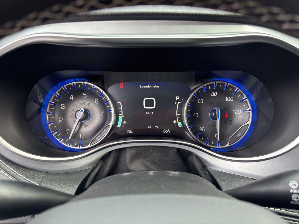 new 2026 Chrysler Pacifica car, priced at $52,169