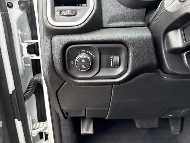 new 2025 Ram 2500 car, priced at $62,078