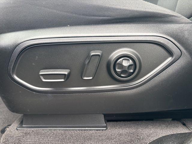 used 2021 Jeep Grand Cherokee L car, priced at $28,779