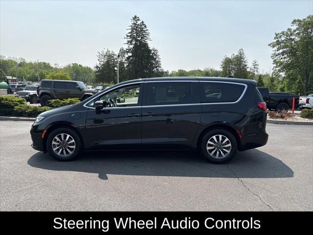 used 2023 Chrysler Pacifica Hybrid car, priced at $31,348