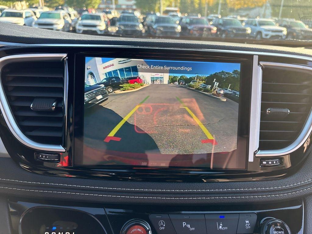 new 2026 Chrysler Pacifica car, priced at $55,913