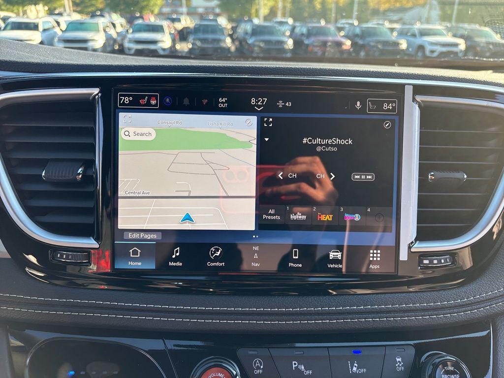 new 2026 Chrysler Pacifica car, priced at $55,913