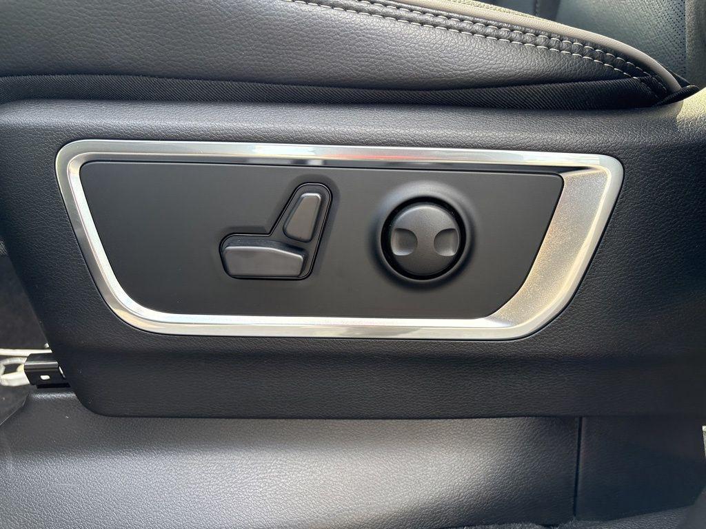 new 2026 Ram 1500 car, priced at $68,760