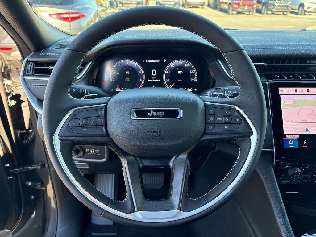 new 2025 Jeep Grand Cherokee car, priced at $50,948