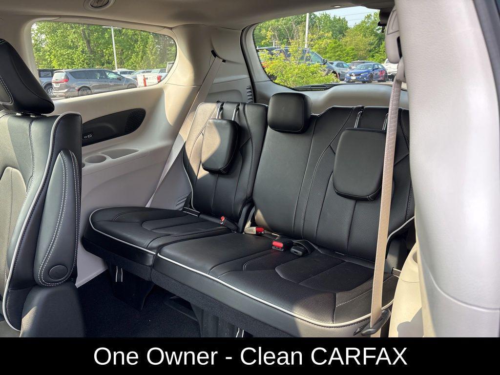 used 2023 Chrysler Pacifica Hybrid car, priced at $36,047