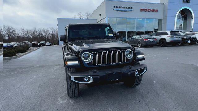 new 2025 Jeep Wrangler car, priced at $49,904