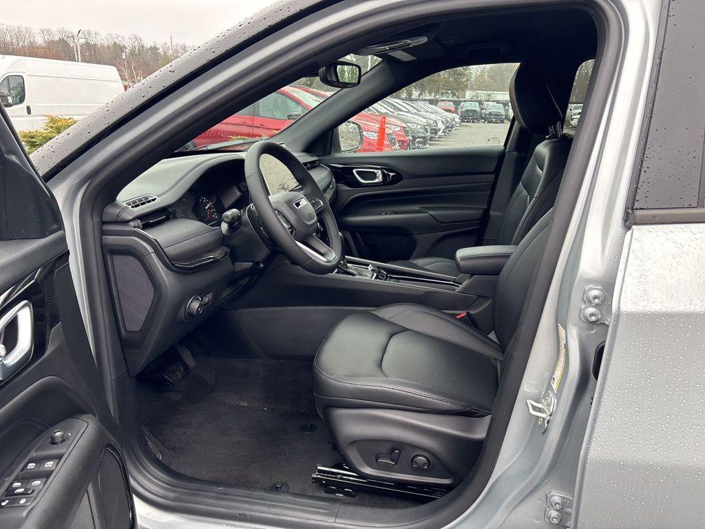 new 2026 Jeep Compass car, priced at $35,725