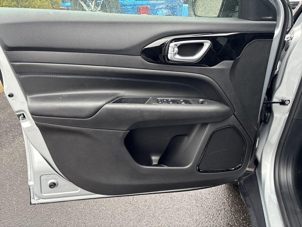 new 2026 Jeep Compass car, priced at $35,725