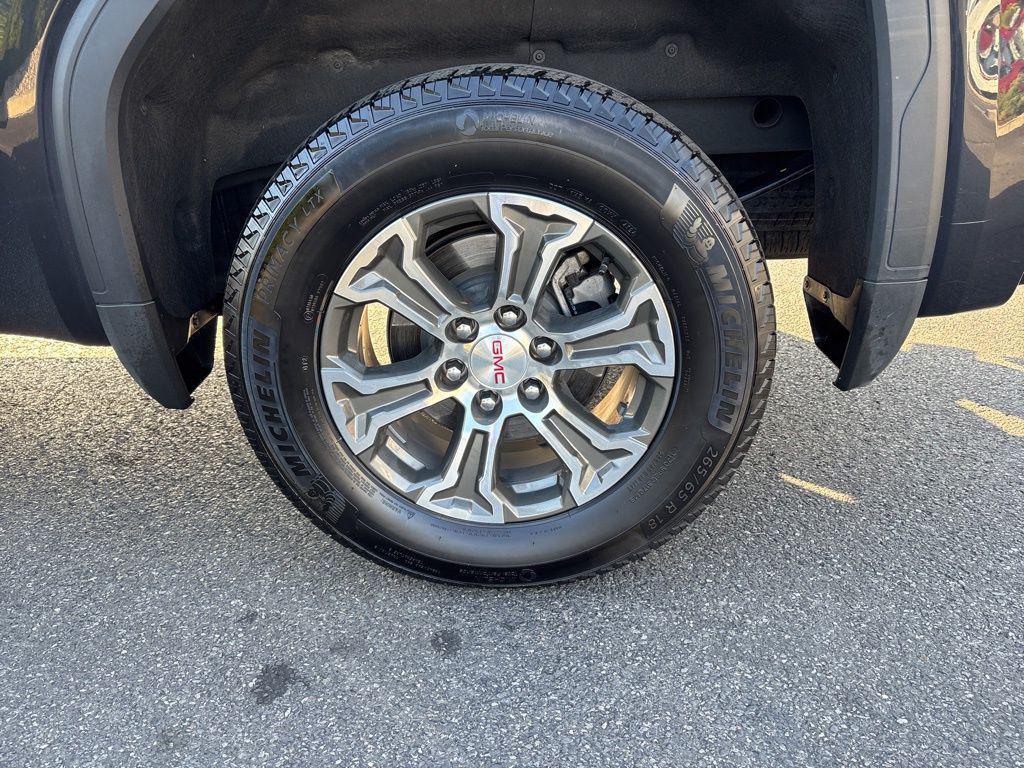 used 2025 GMC Sierra 1500 car, priced at $46,500