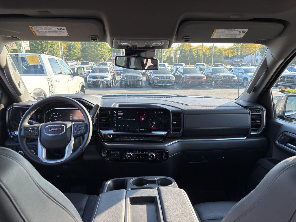 used 2025 GMC Sierra 1500 car, priced at $46,500