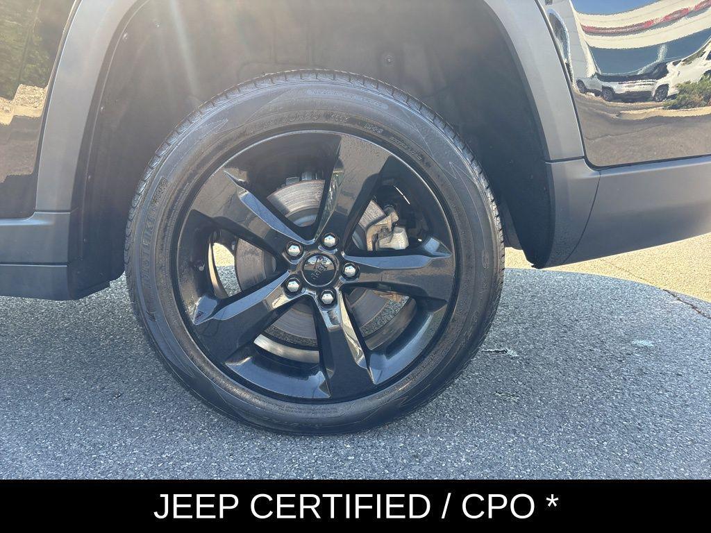 used 2022 Jeep Grand Cherokee L car, priced at $34,365