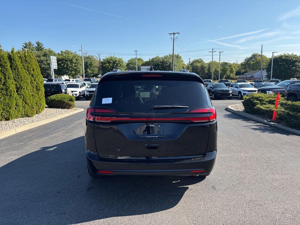 new 2026 Chrysler Pacifica car, priced at $55,276