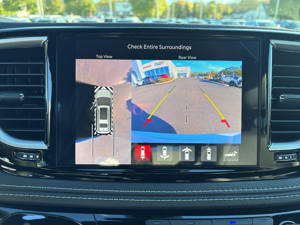 new 2026 Chrysler Pacifica car, priced at $44,344