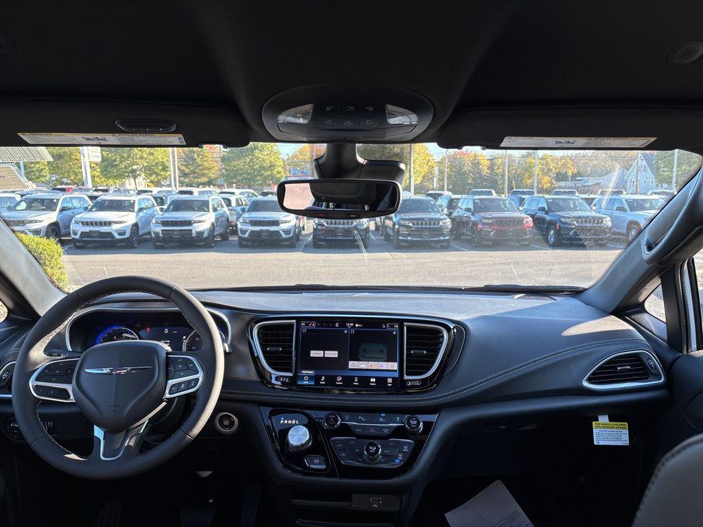 new 2026 Chrysler Pacifica car, priced at $44,344
