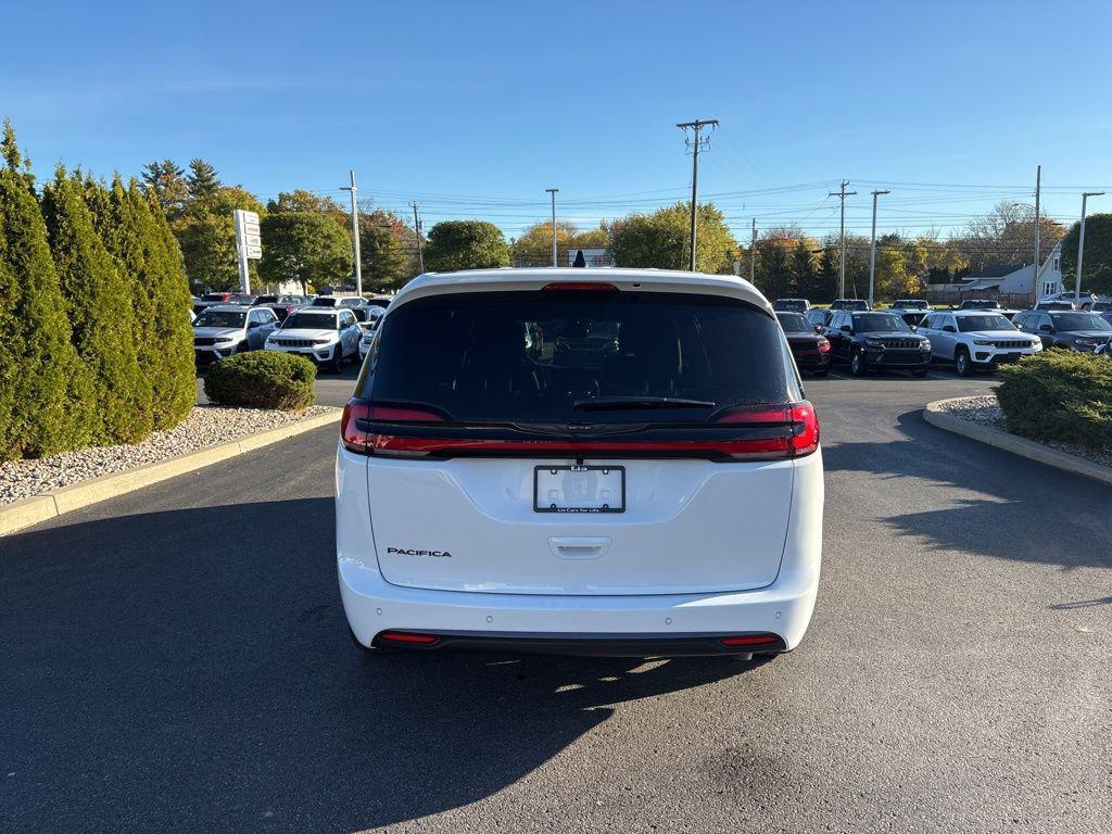 new 2026 Chrysler Pacifica car, priced at $44,344
