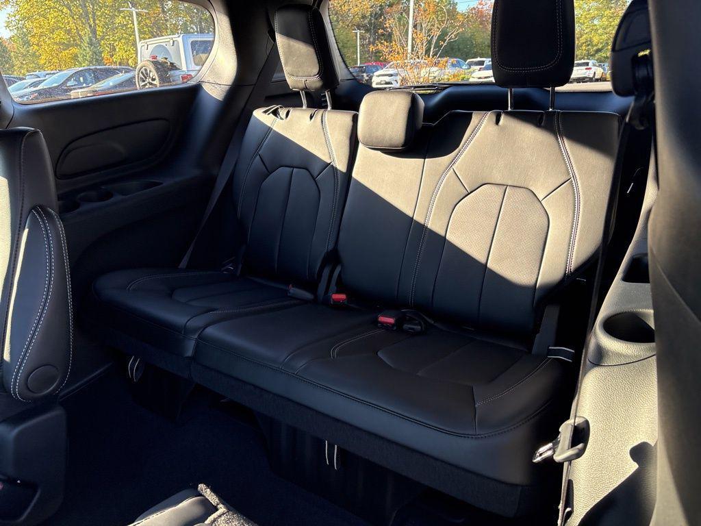 new 2026 Chrysler Pacifica car, priced at $44,344