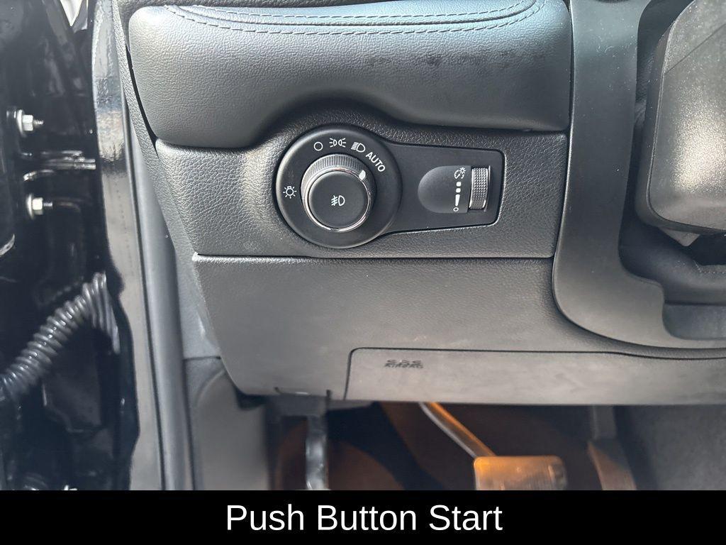 used 2022 Dodge Durango car, priced at $29,000