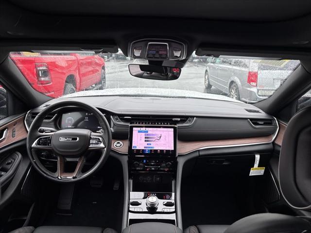 new 2025 Jeep Grand Cherokee L car, priced at $57,165
