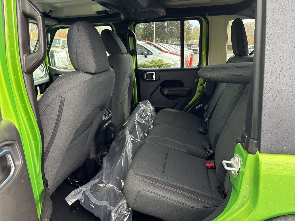 new 2026 Jeep Wrangler car, priced at $48,683