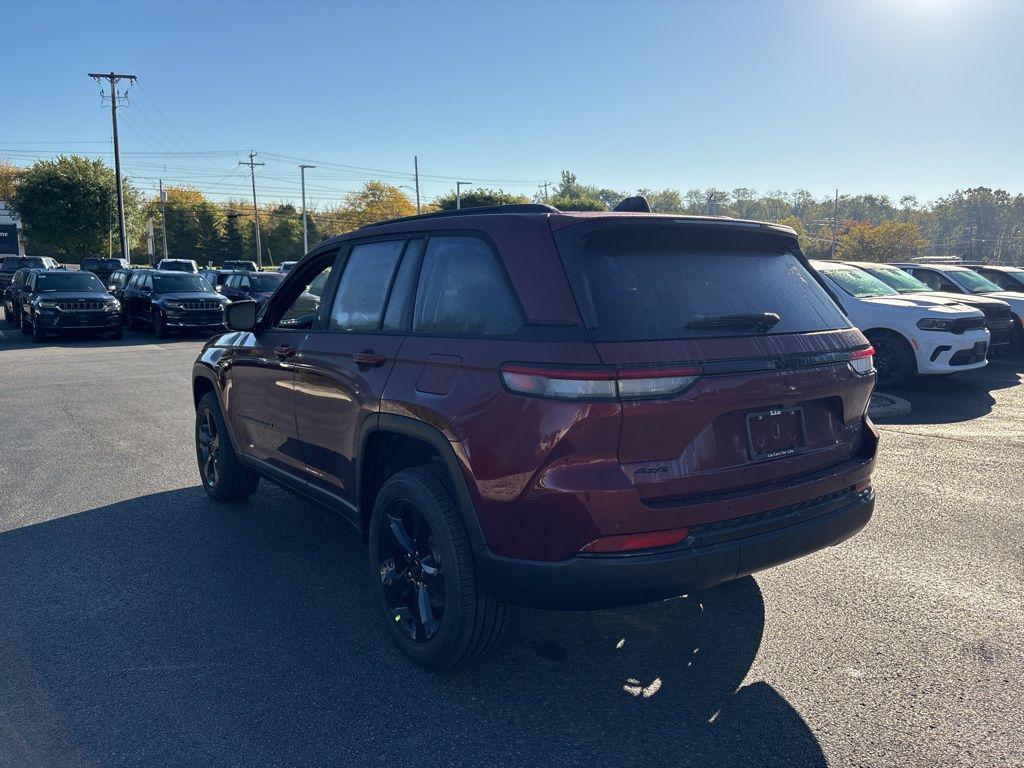 new 2025 Jeep Grand Cherokee car, priced at $45,961