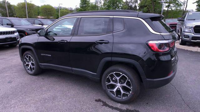 new 2024 Jeep Compass car, priced at $31,289