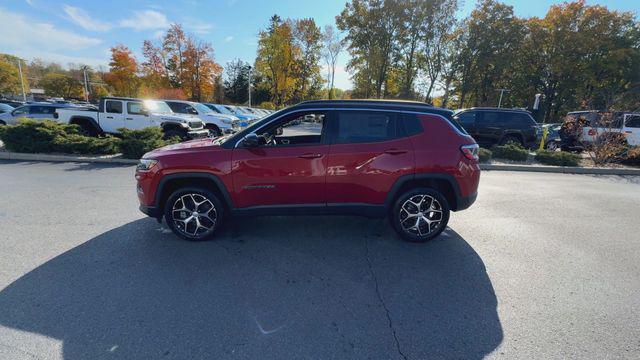 new 2024 Jeep Compass car, priced at $28,342