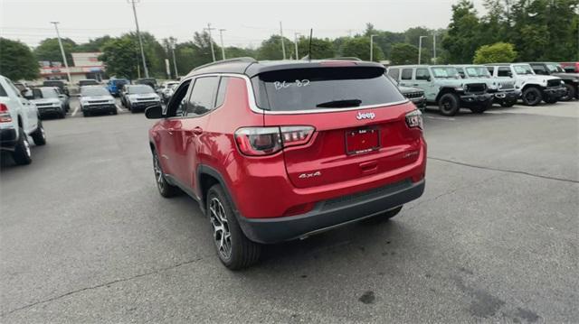 new 2024 Jeep Compass car, priced at $31,998