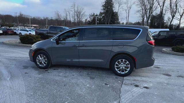 new 2025 Chrysler Pacifica car, priced at $42,980