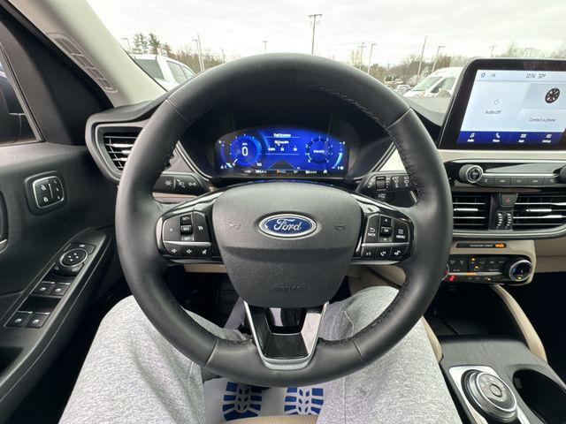 used 2022 Ford Escape car, priced at $25,349