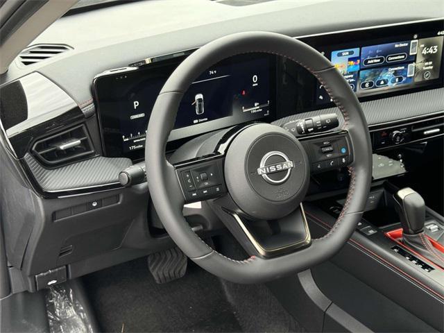 new 2025 Nissan Kicks car, priced at $28,397