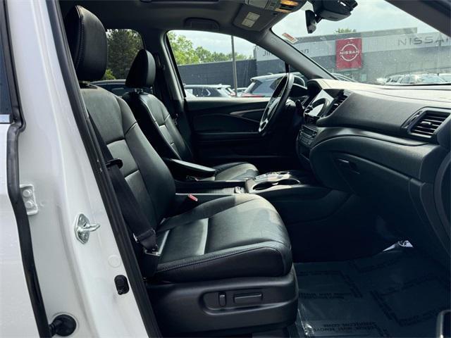 used 2022 Honda Pilot car, priced at $30,988