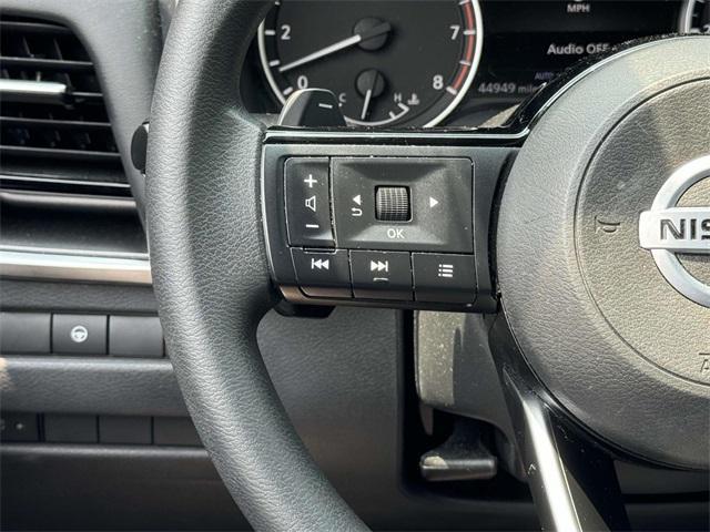 used 2021 Nissan Rogue car, priced at $22,344