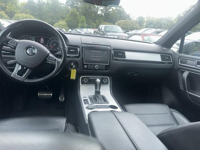 used 2017 Volkswagen Touareg car, priced at $18,298