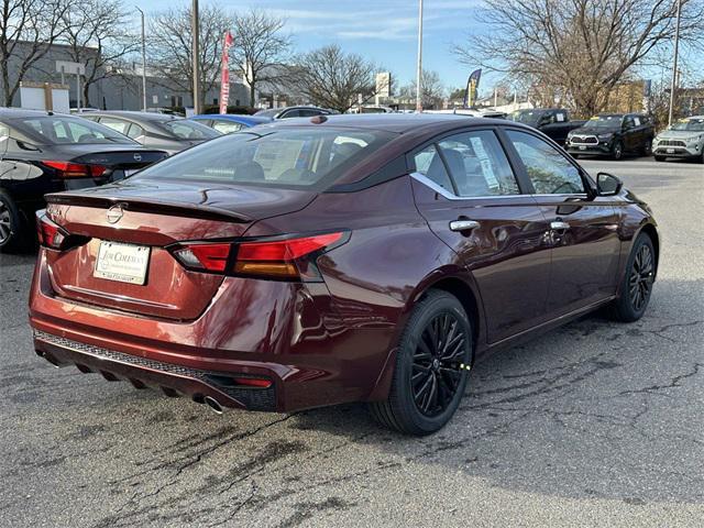 new 2025 Nissan Altima car, priced at $27,495