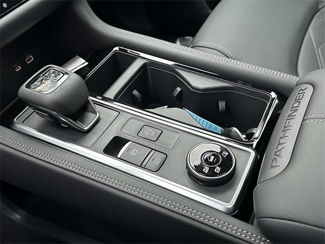 new 2025 Nissan Pathfinder car, priced at $49,599