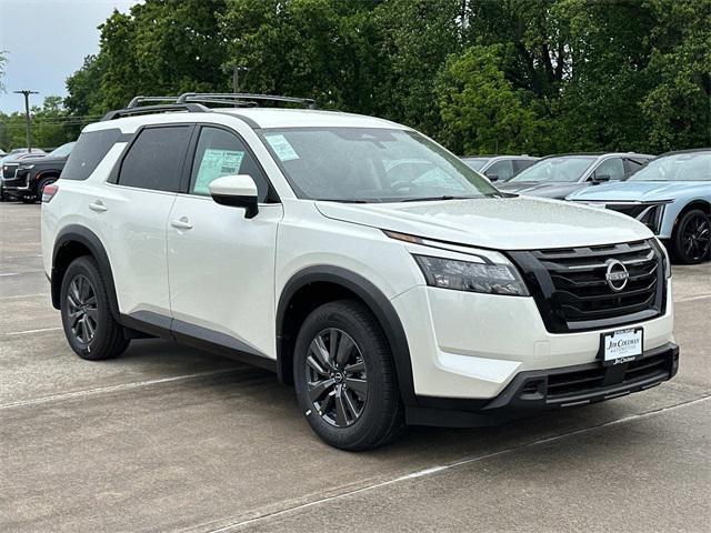 new 2024 Nissan Pathfinder car, priced at $38,473