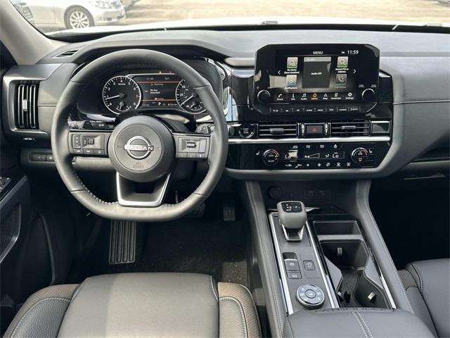 new 2025 Nissan Pathfinder car, priced at $43,106